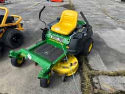 John Deere Z225 – ZT447SV