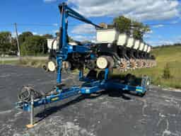 2014 Kinze 3500 – PL1804CL