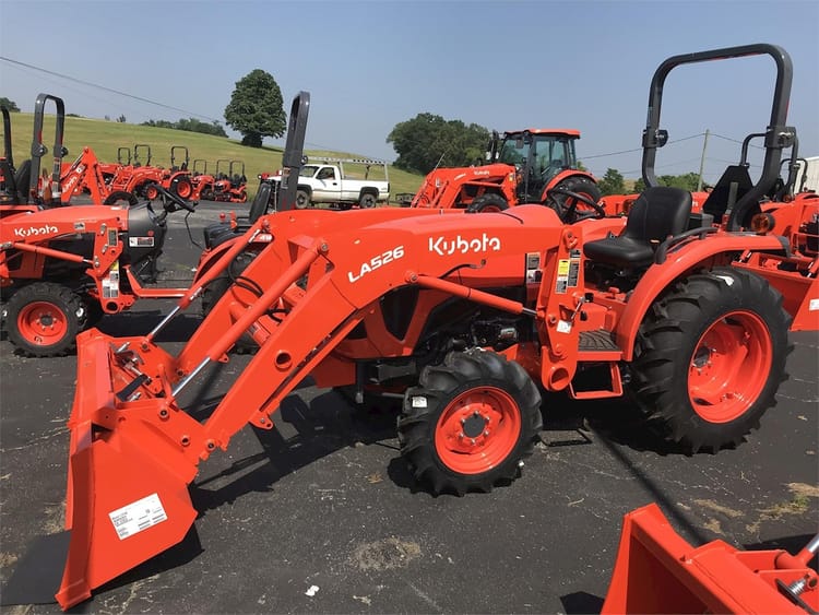 New Kubota L3902DT
