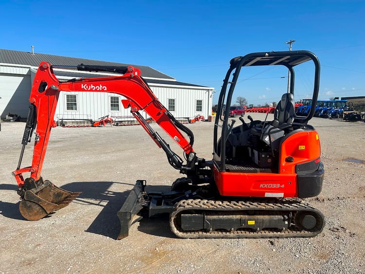 Kubota KX033