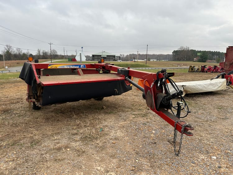 2014 New Holland H7320 – DB349SV