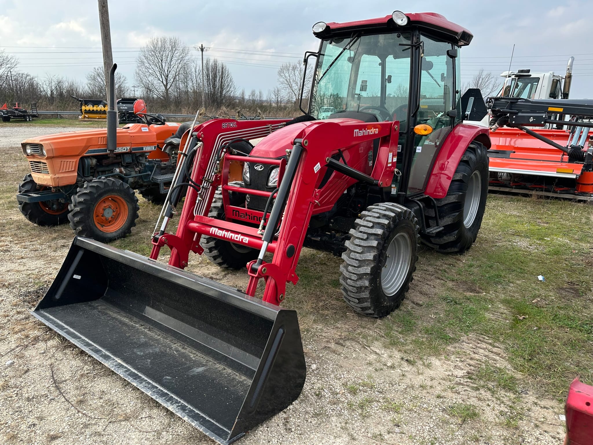 2022 Mahindra 2670 – T2689BG