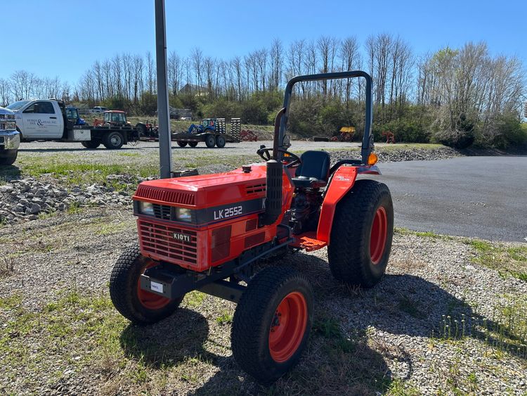 2001 Kioti LK2552 – T406CL